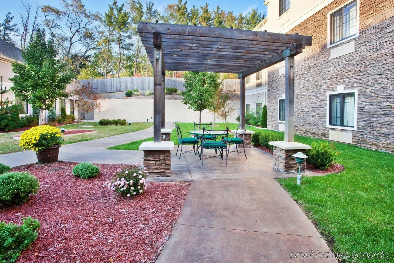 Staybridge Suites Kalamazoo by IHG