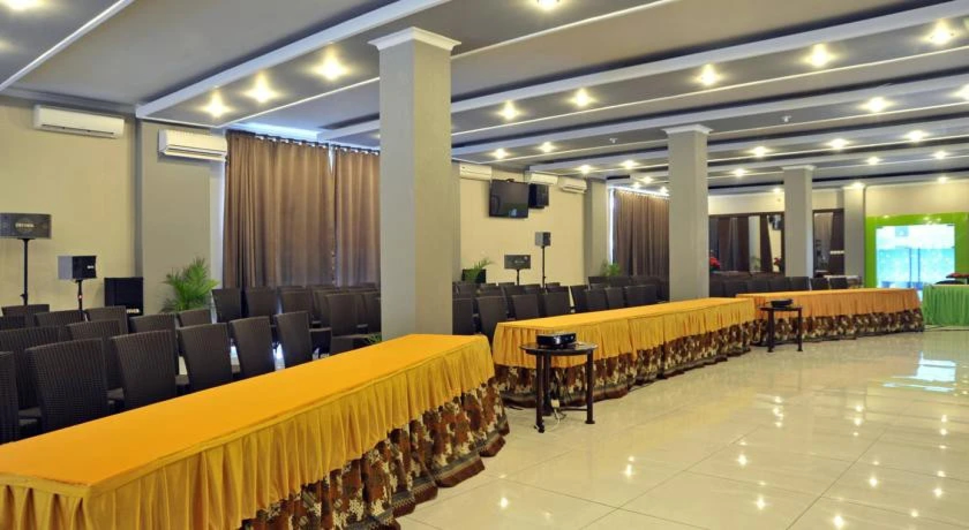 Hotel New Merdeka Pati