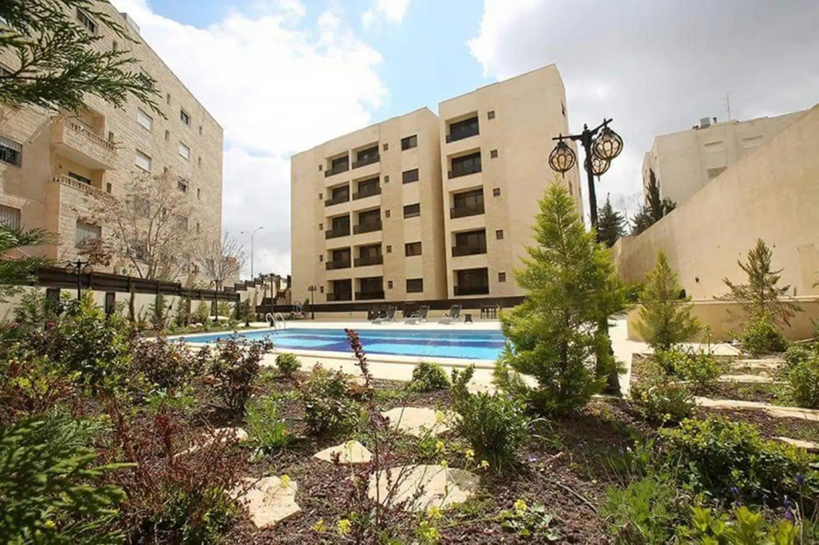 Dair Ghbar Roof Top Apartment