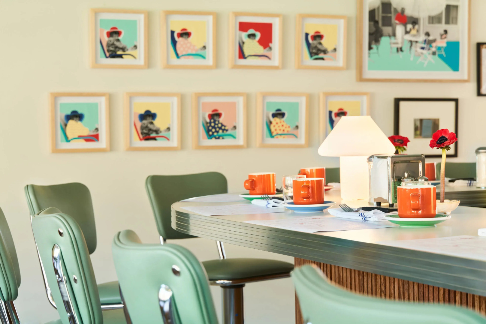 Silver Sands Motel & Beach Bungalows