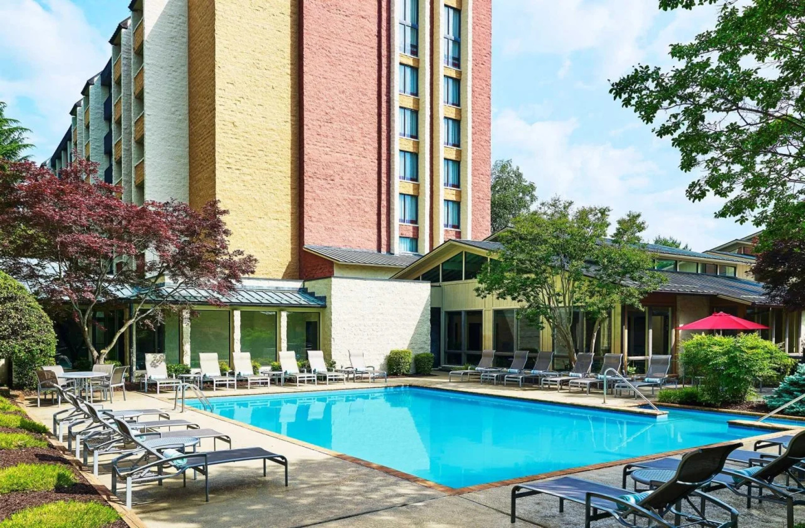 Sheraton Roanoke Hotel & Conference Center