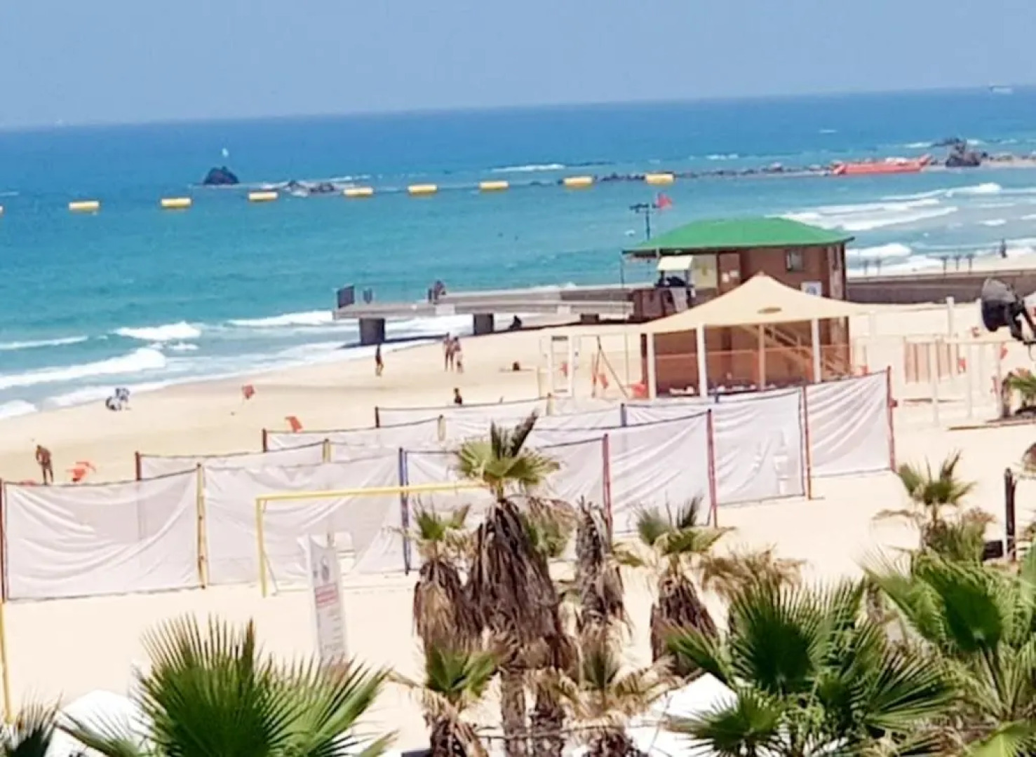 Beachfront Apartment Bat Yam 613