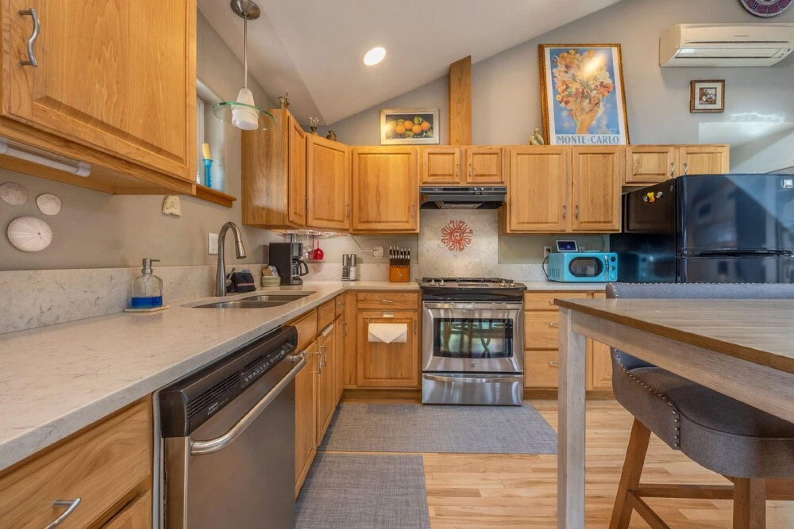 Lois Lane's Perch 1 Bedroom Home By Redawning