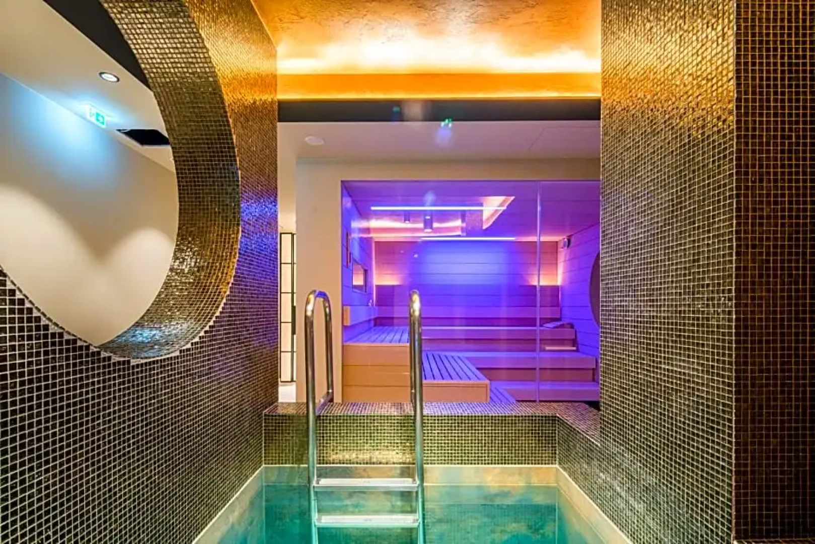 Zeller Hotel & Restaurant