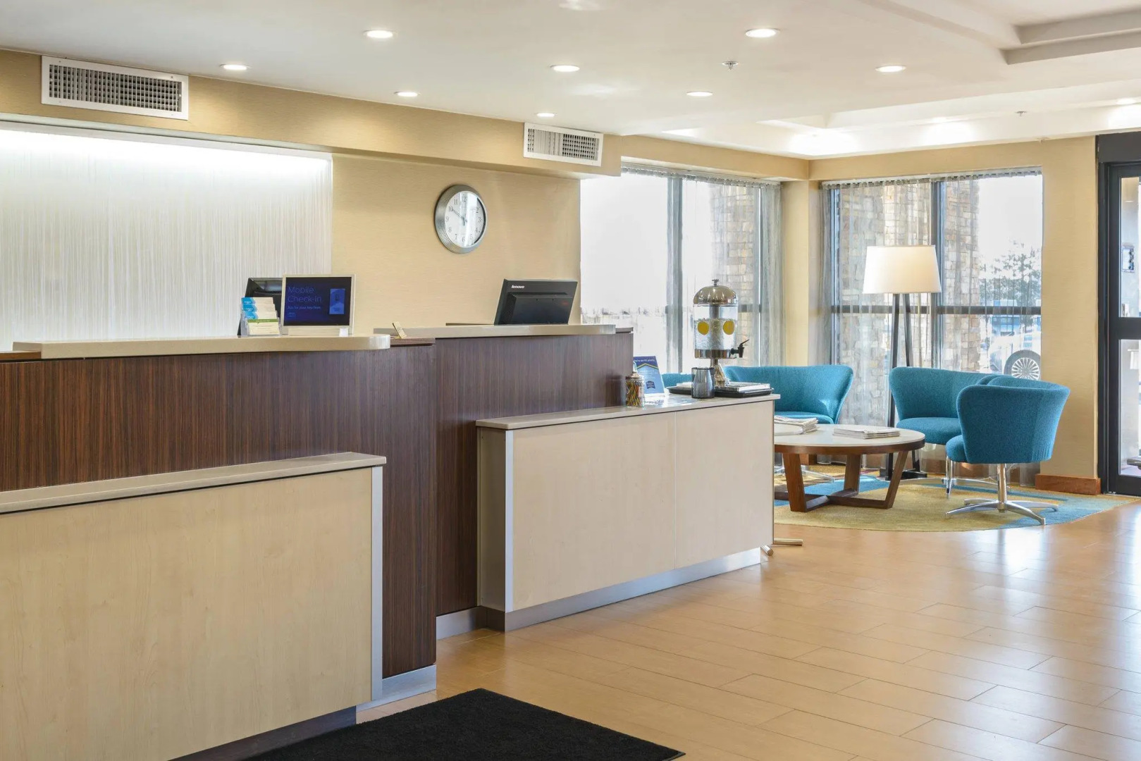 Fairfield Inn by Marriot Manchester-Boston Regional Airport