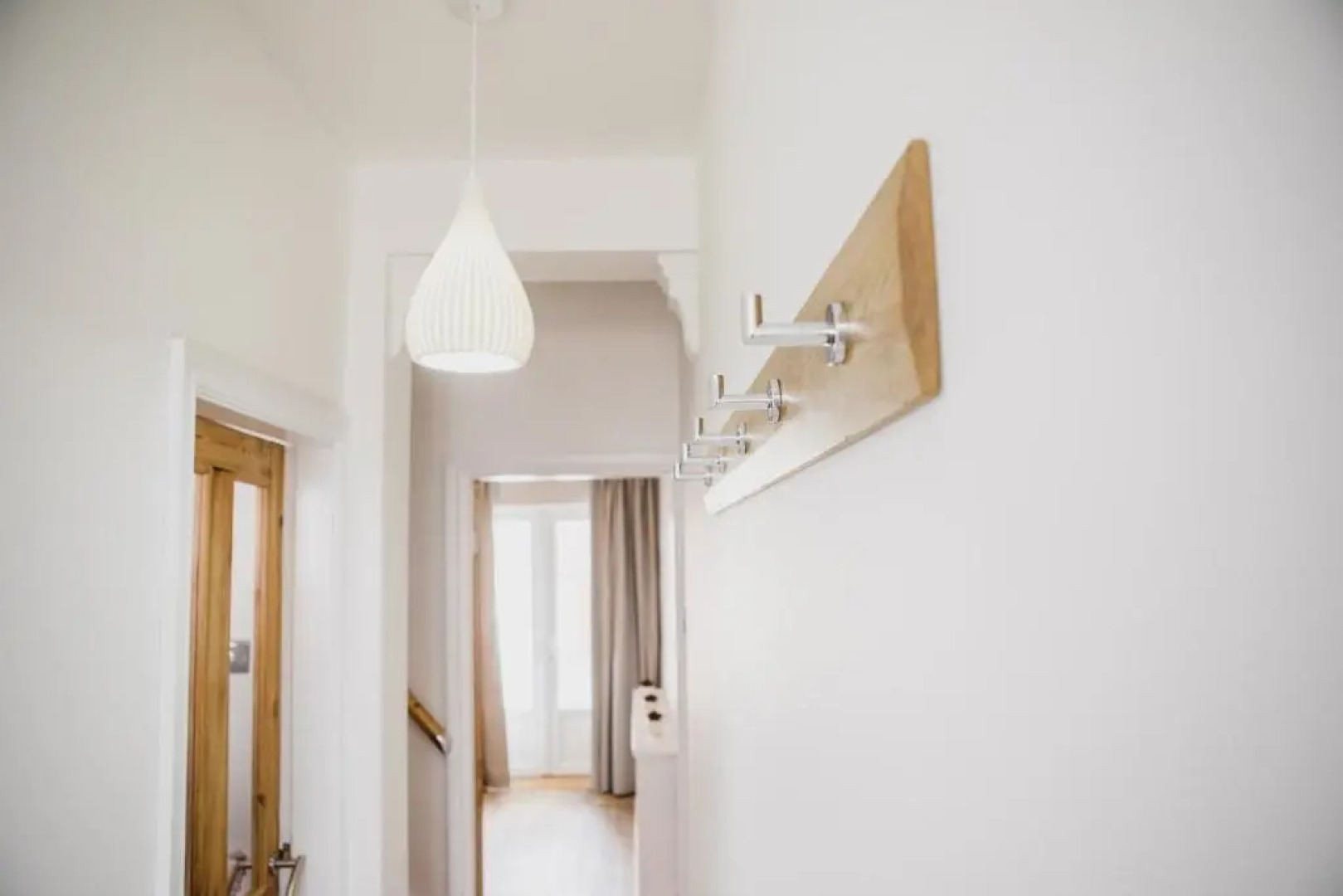 Unique and Stylish close to Beaches Restaurants Shops