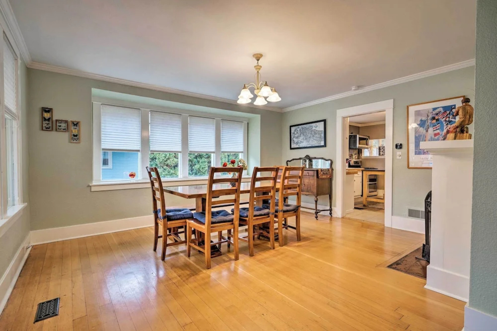 Peaceful Wine Country Getaway - Walk to Downtown!