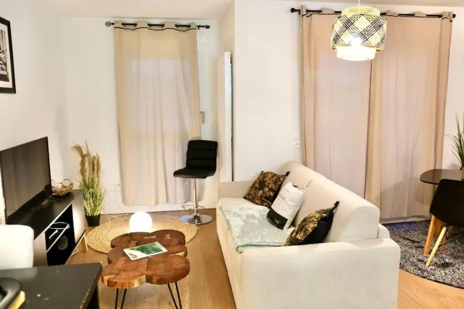 T2/Hyper centre La Teste/5 mins port et marché!