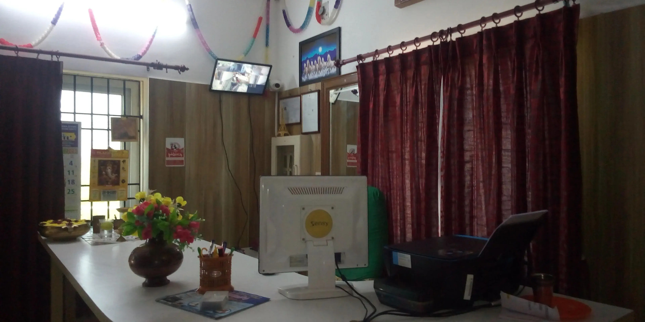 Haleemas Residency