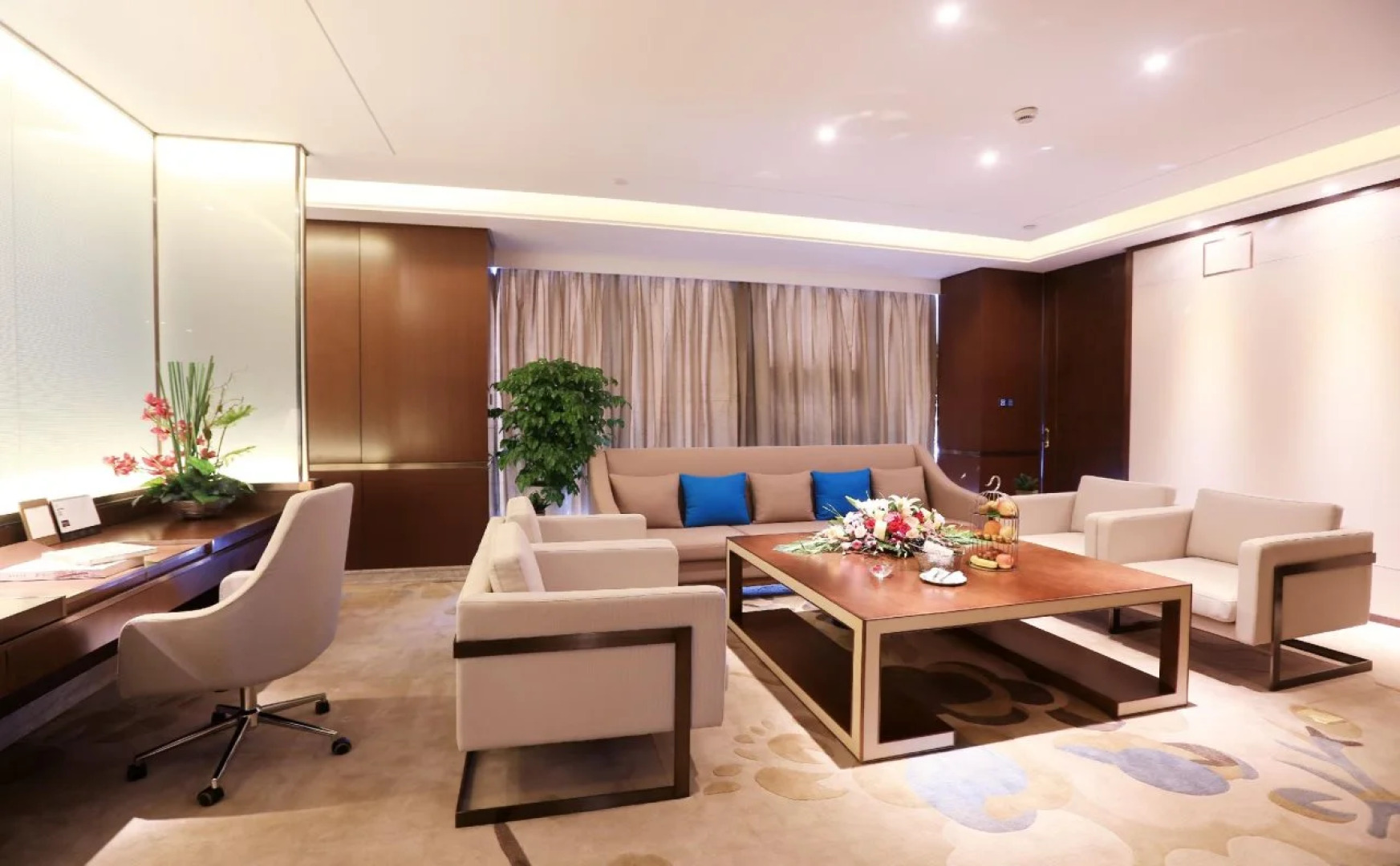 Howard Johnson Xiangyu Plaza Linyi