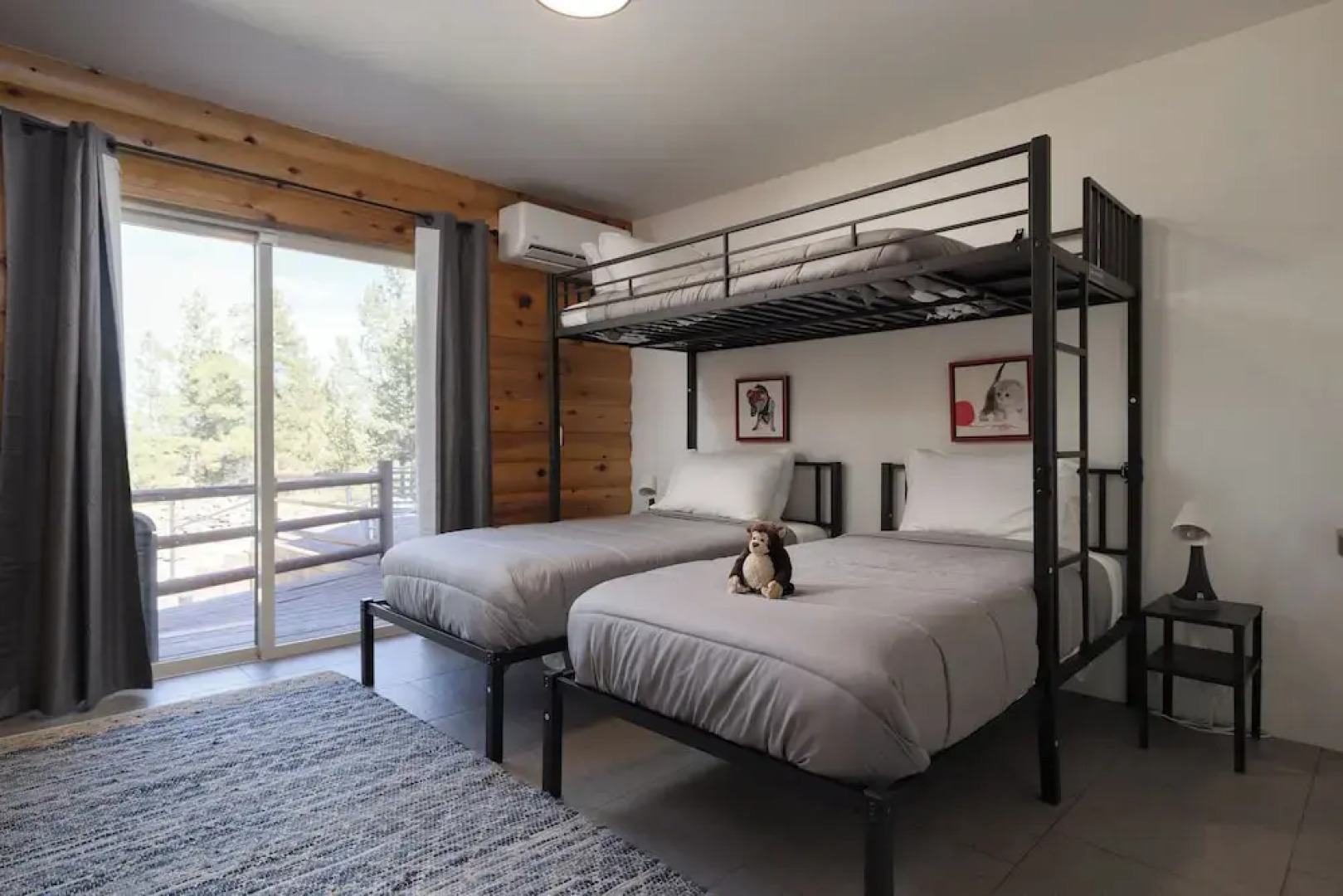 High-end Cabin 3BR 30min to Hoodoo Ski