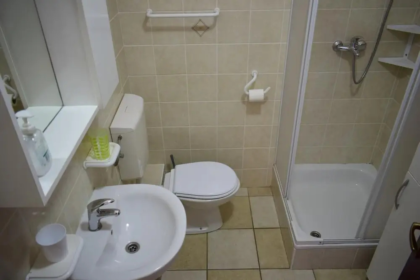 Apartment Blue Orchid