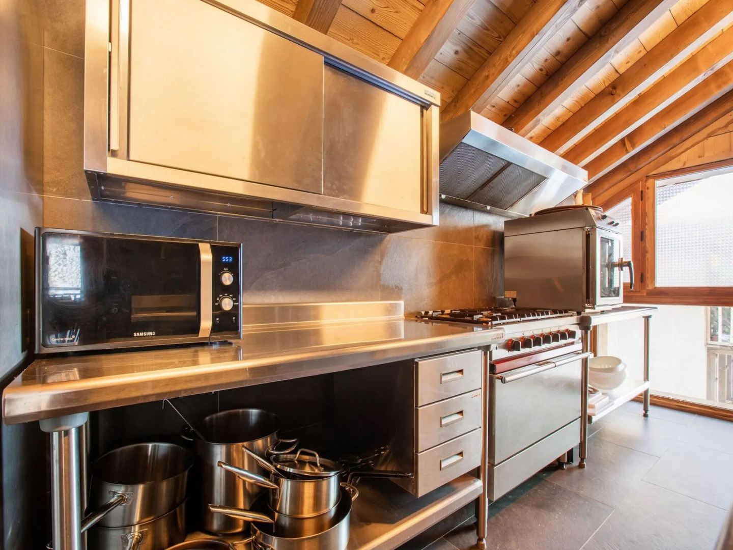 Lush Chalet in Champagny en Vanoise with Sauna