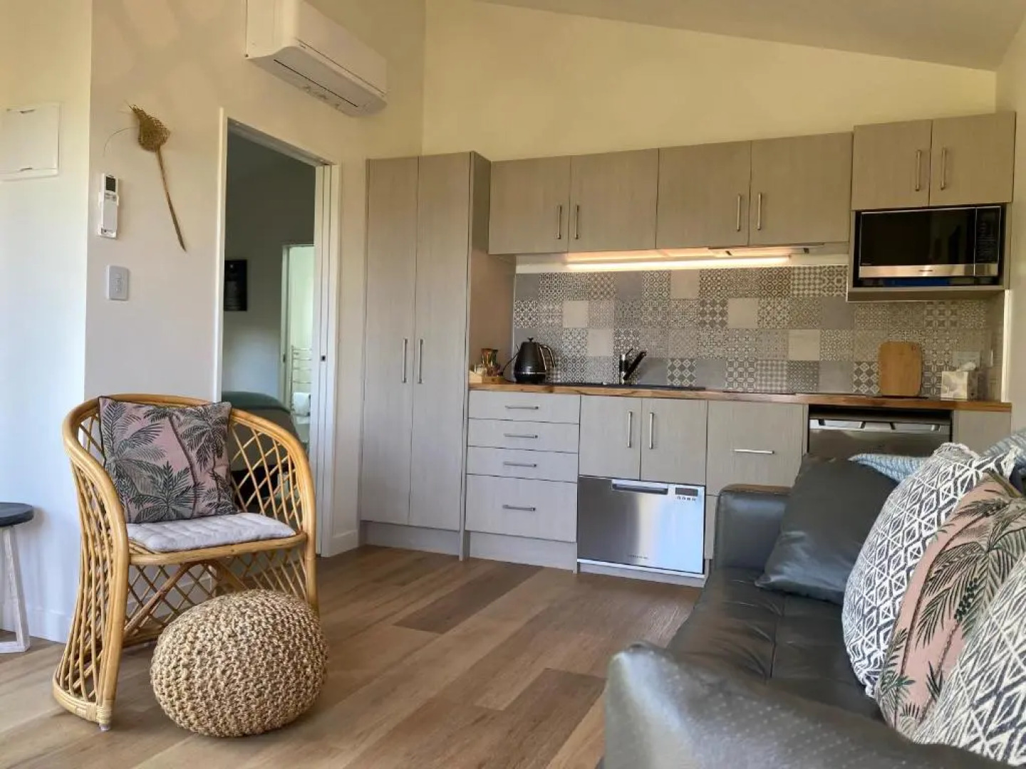 The Bay House Beachfront Accommodation