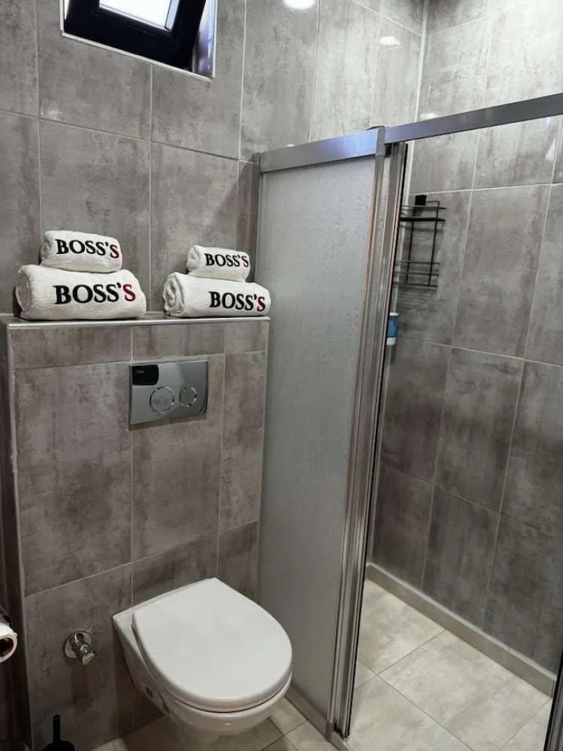 Bosss Business Suite Hotel