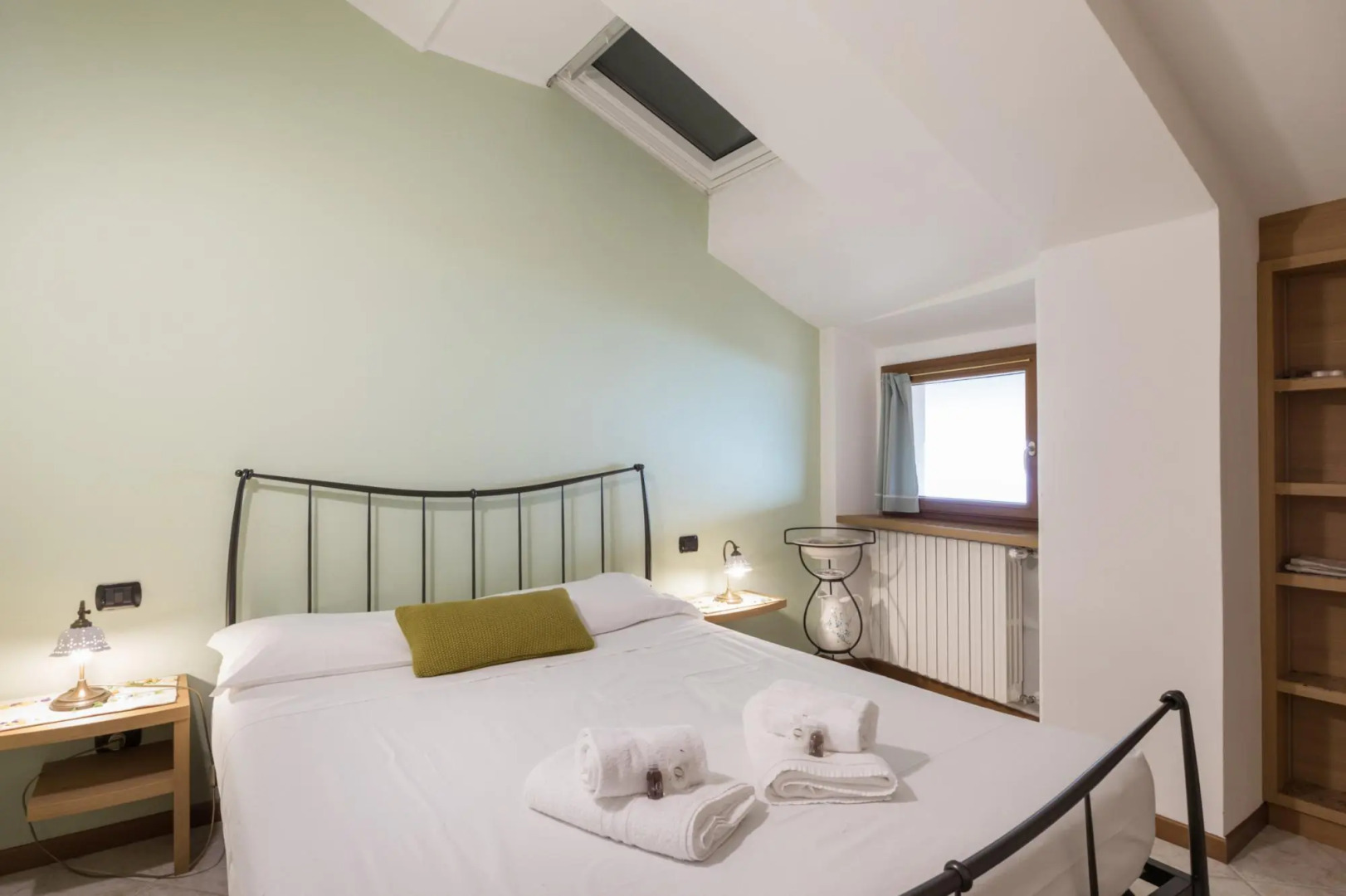 Civenna Lake View in Civenna