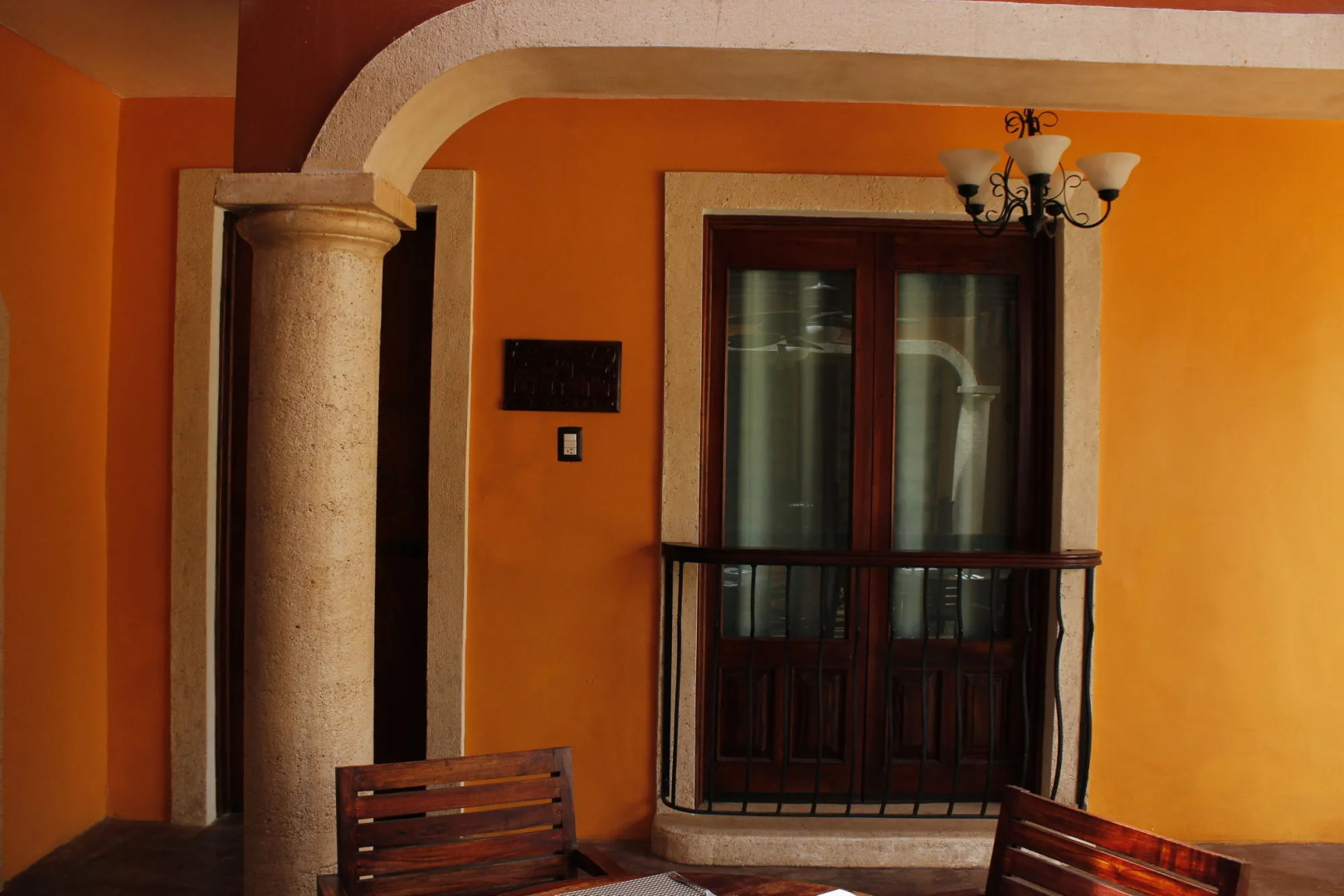 El Zaguán Colonial by GuruHotel