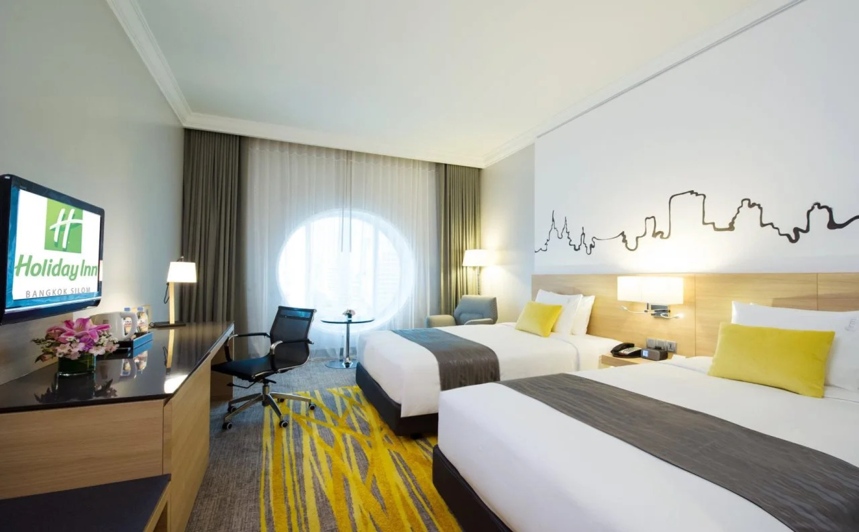 Holiday Inn Bangkok Silom by IHG