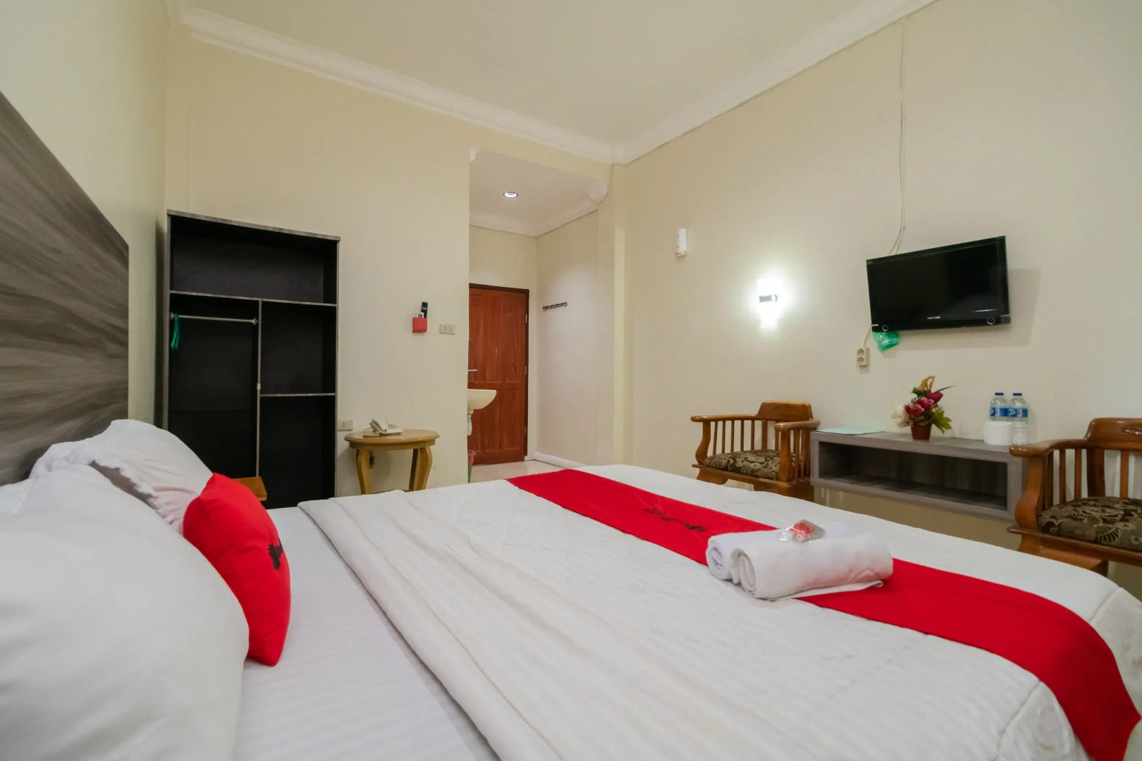 RedDoorz @ Pematangsiantar