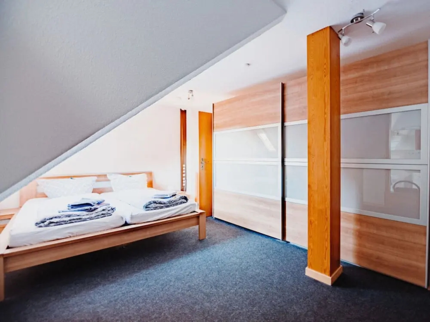 Sterkrade 2 Comfortable Holiday Residence