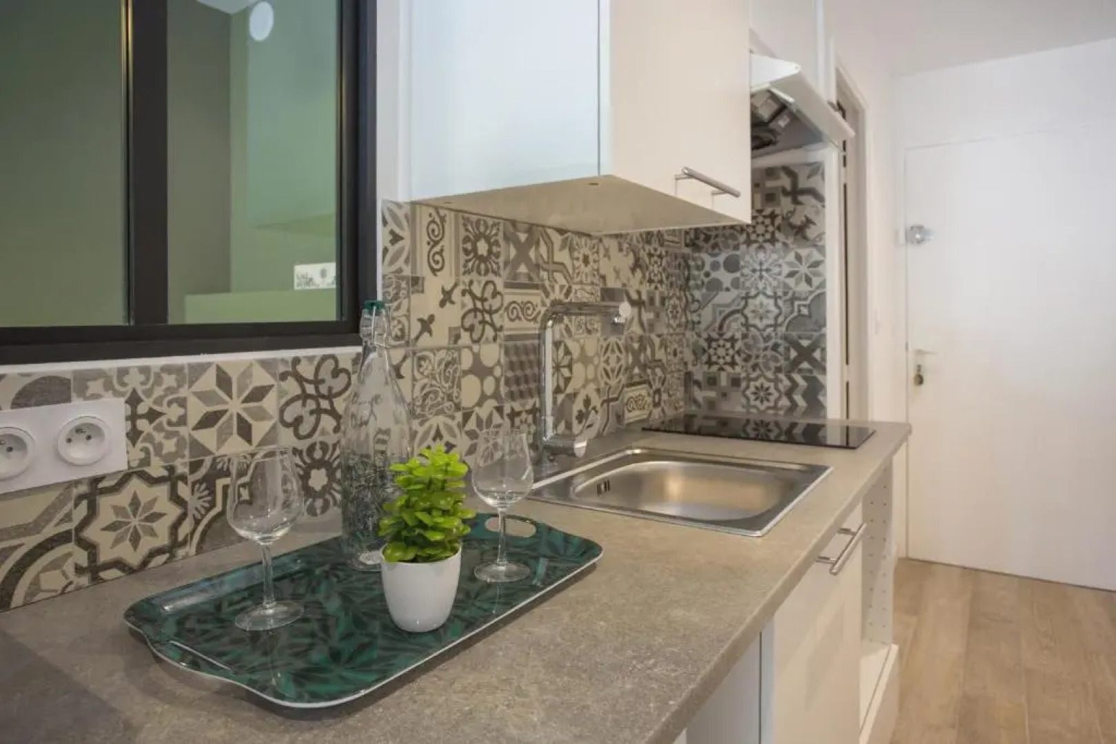 Joli studio avec jardin bord de mer