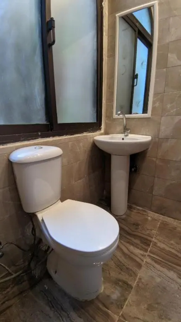 private entrance studio with private garden