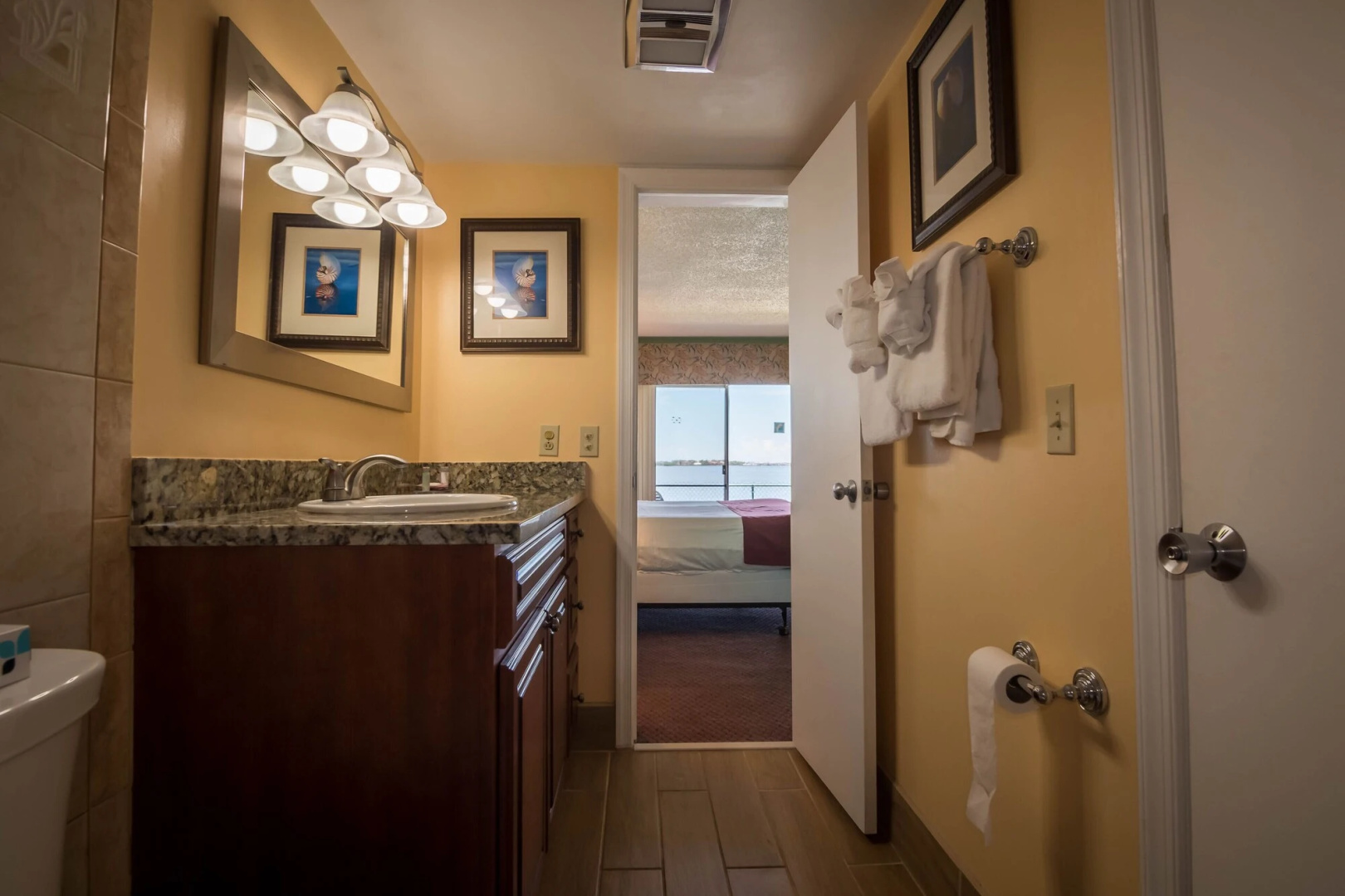 Palm Beach Waterfront Suites