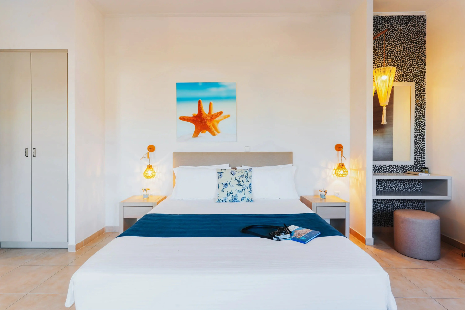 Aelia Apartments & Suites