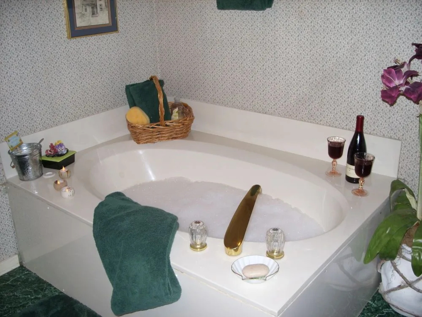 Four Winds Victorian Venue & Suites