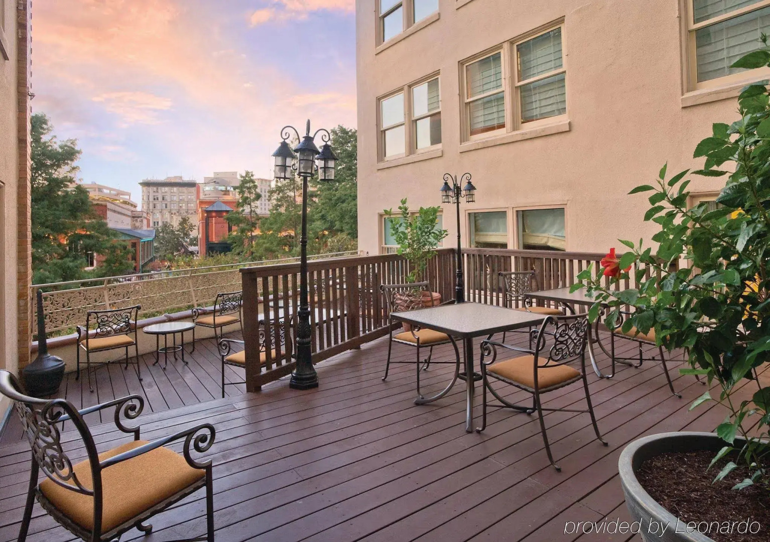 Club Wyndham Riverside Suites