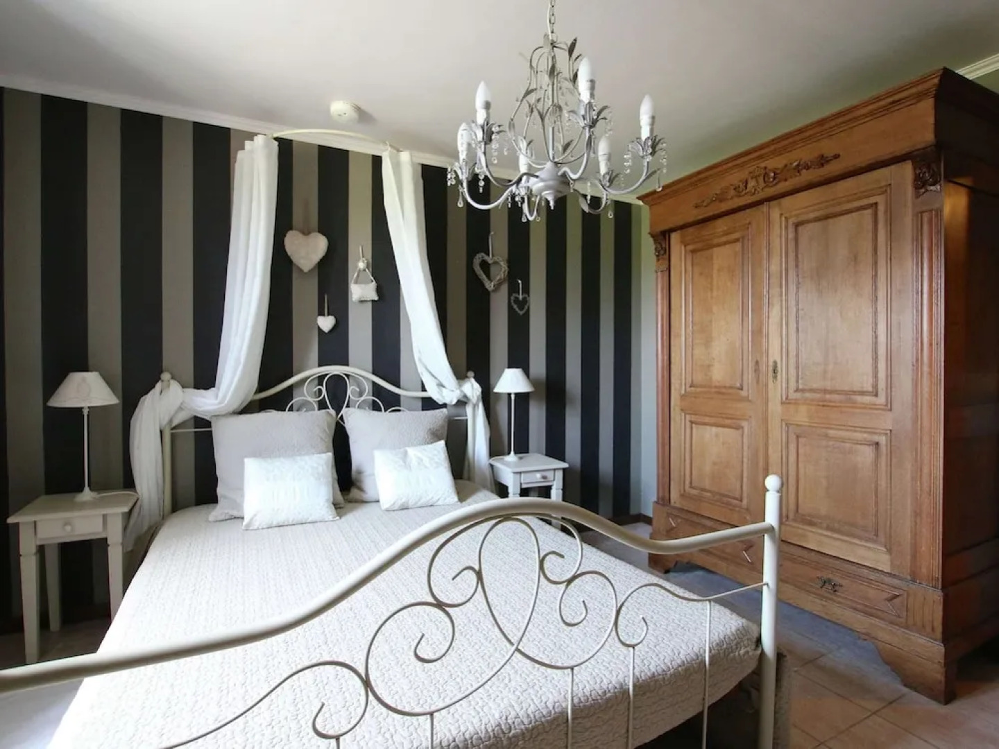 Stunning Cottage in Jehonville With Sauna