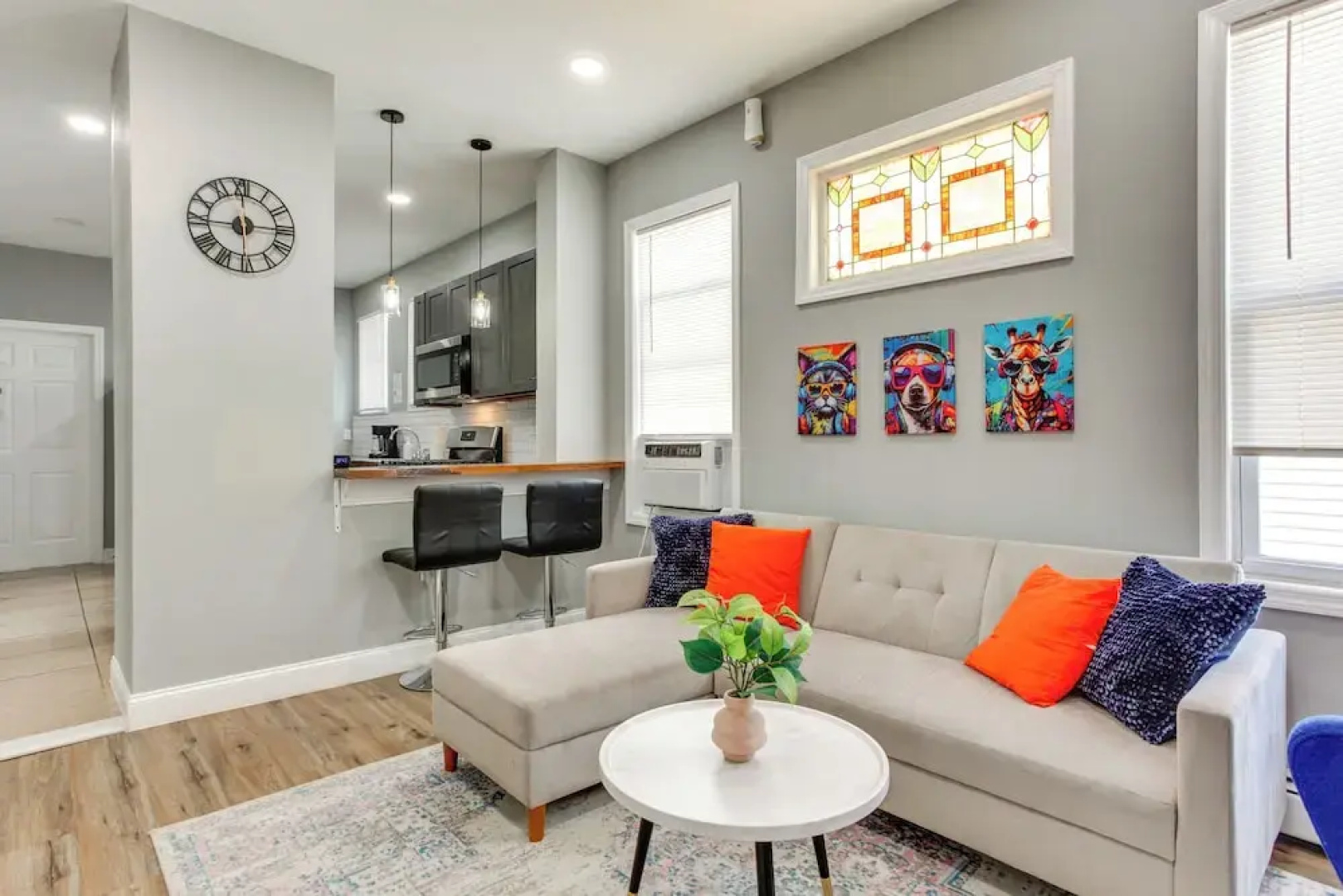 Convenient Elizabeth Apartment w/ Private Balcony!