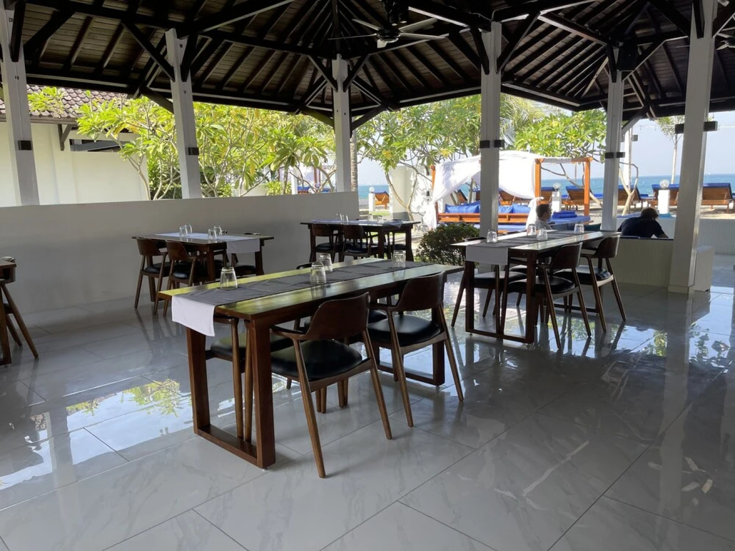 Beach Club Lombok by Bale Solah