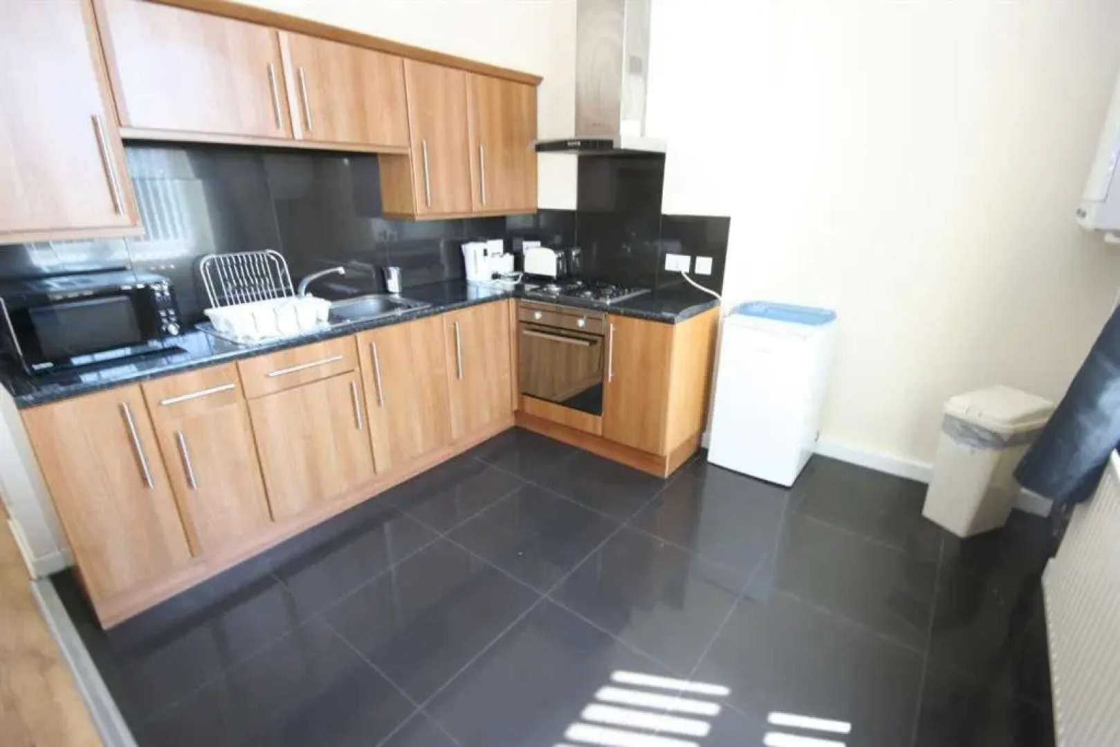 Marley Mansions Apartments - King St Ref : 10/3