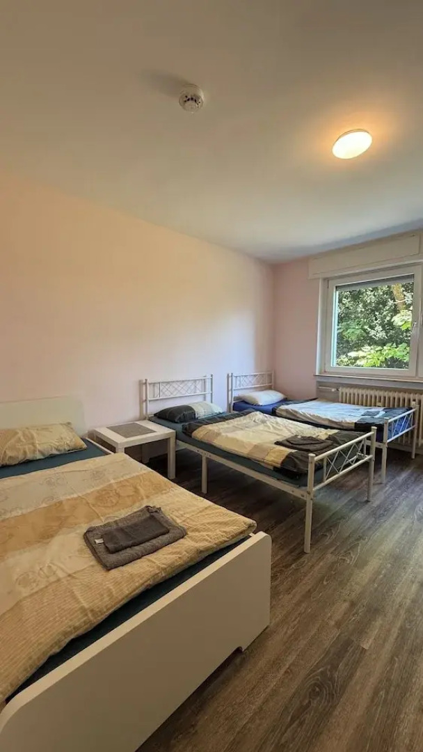 Three Bedroom Comfort Apartment Maintal