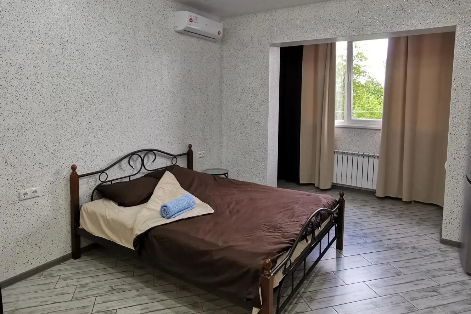 Apart Home Hotel (Апарт Хоум Отель) на улице Русская