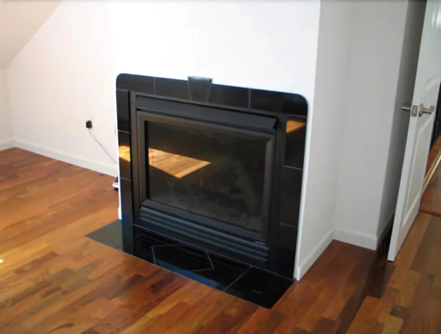 Edgewater Estate - Five Bedroom Home