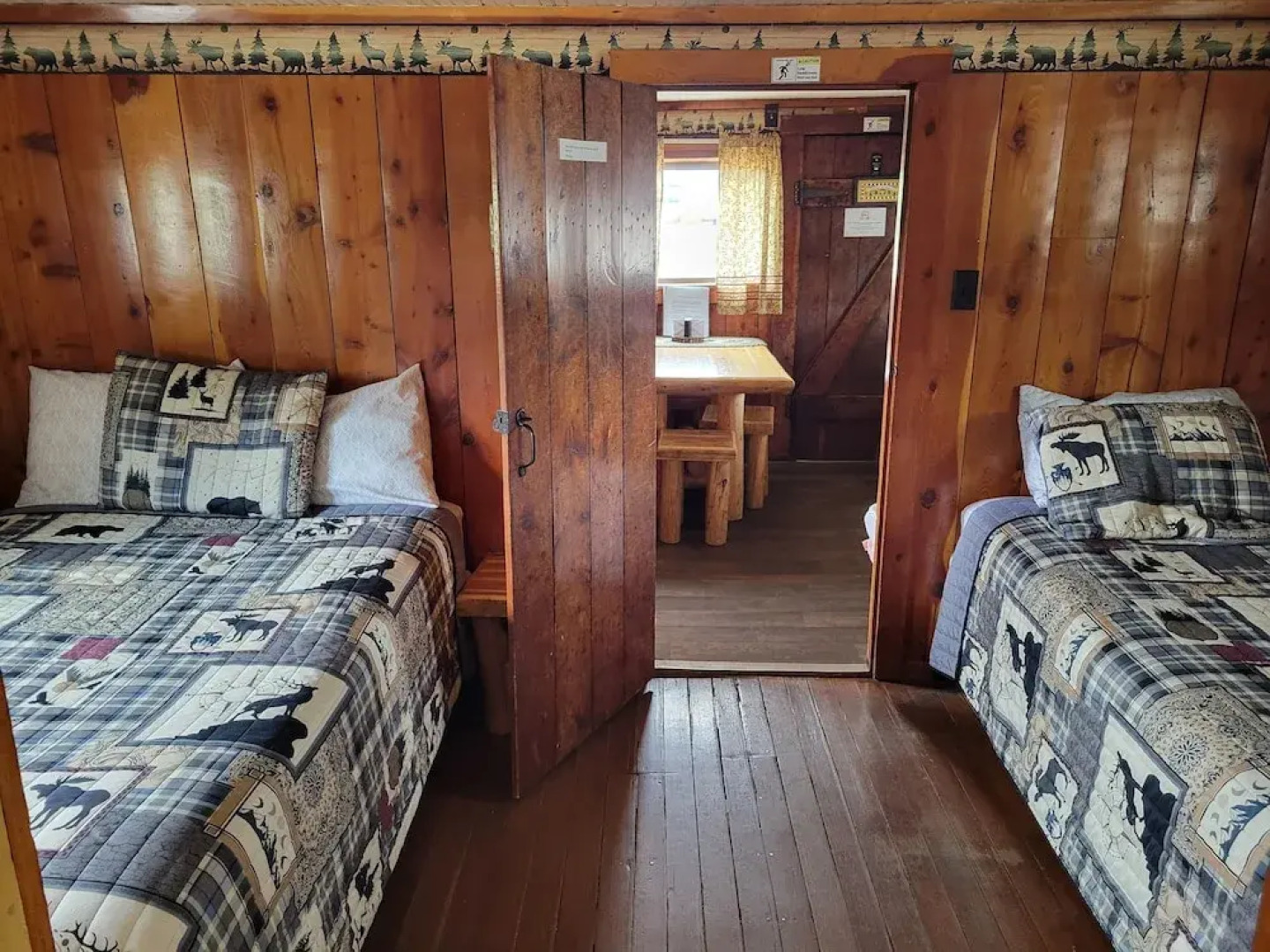 Chinook Cabins & RV Park