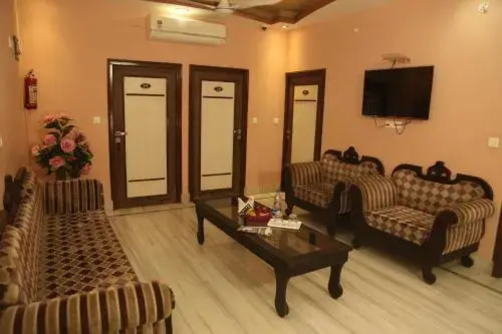 Hotel New Golden Palace