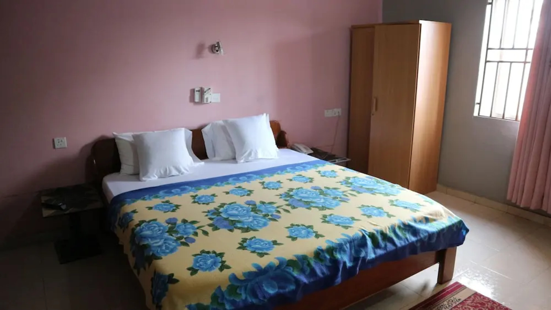 Waterfront Paradise Resort