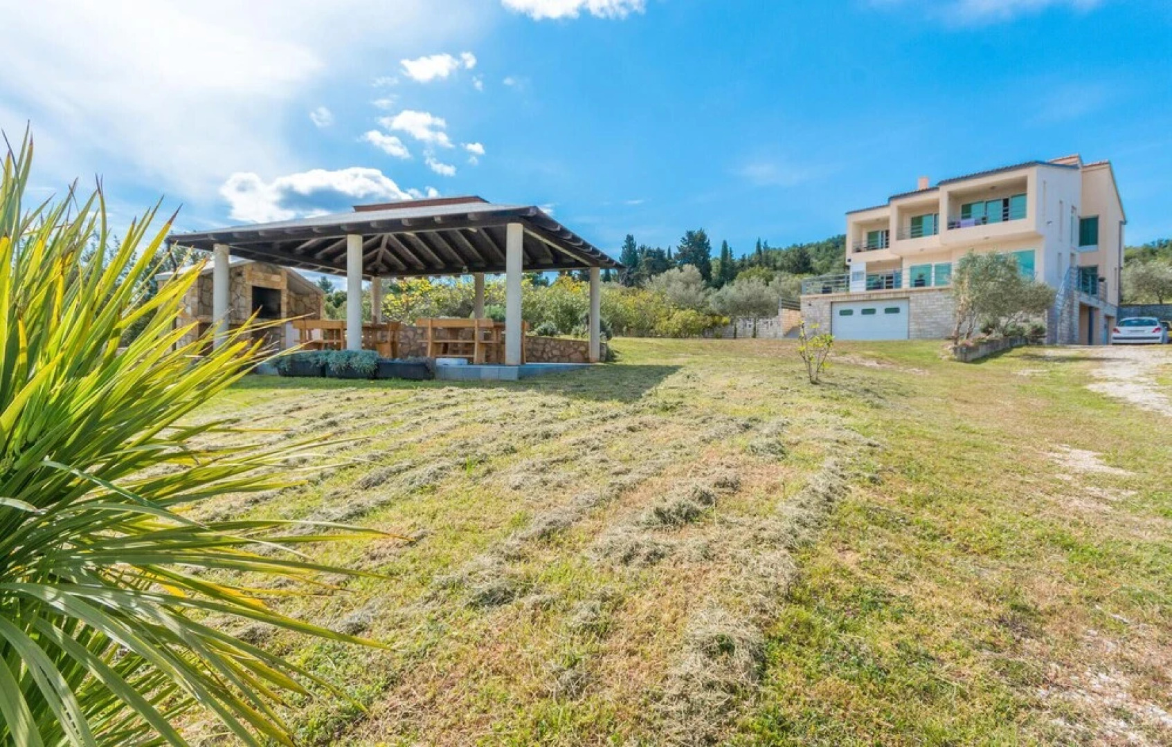 Amazing Apartment in Banj With Wifi and 2 Bedrooms