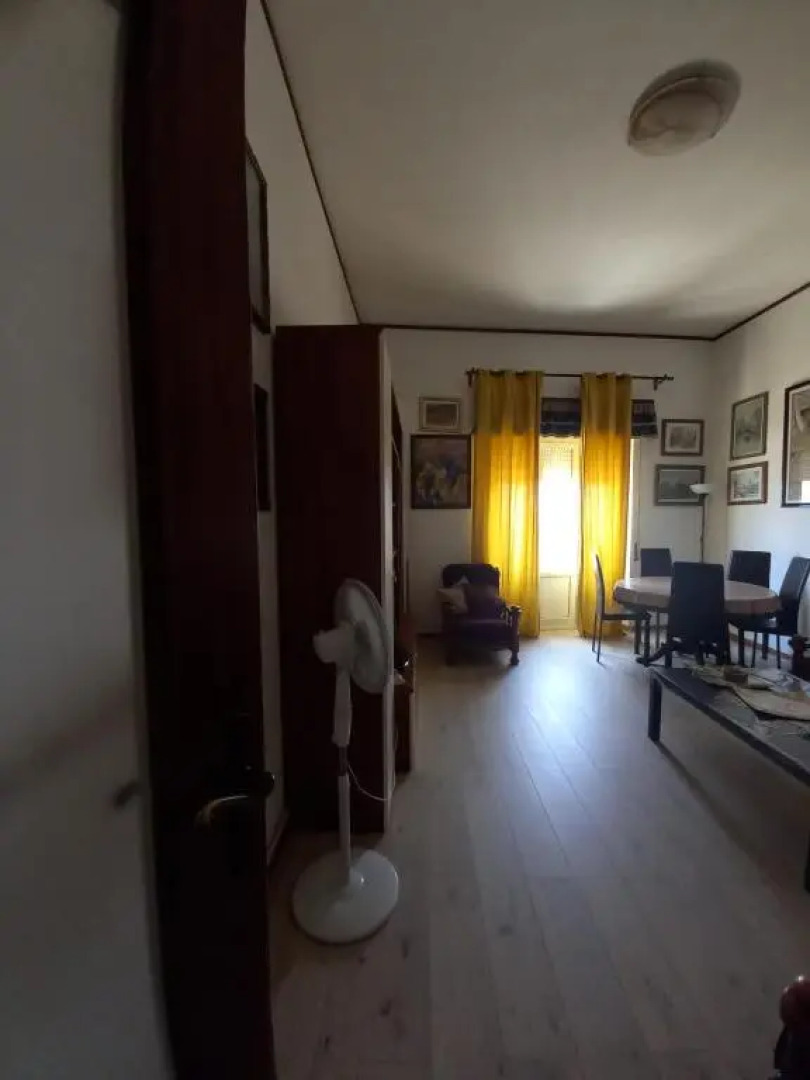 Suite beachfront near the station and Port, 5 beds