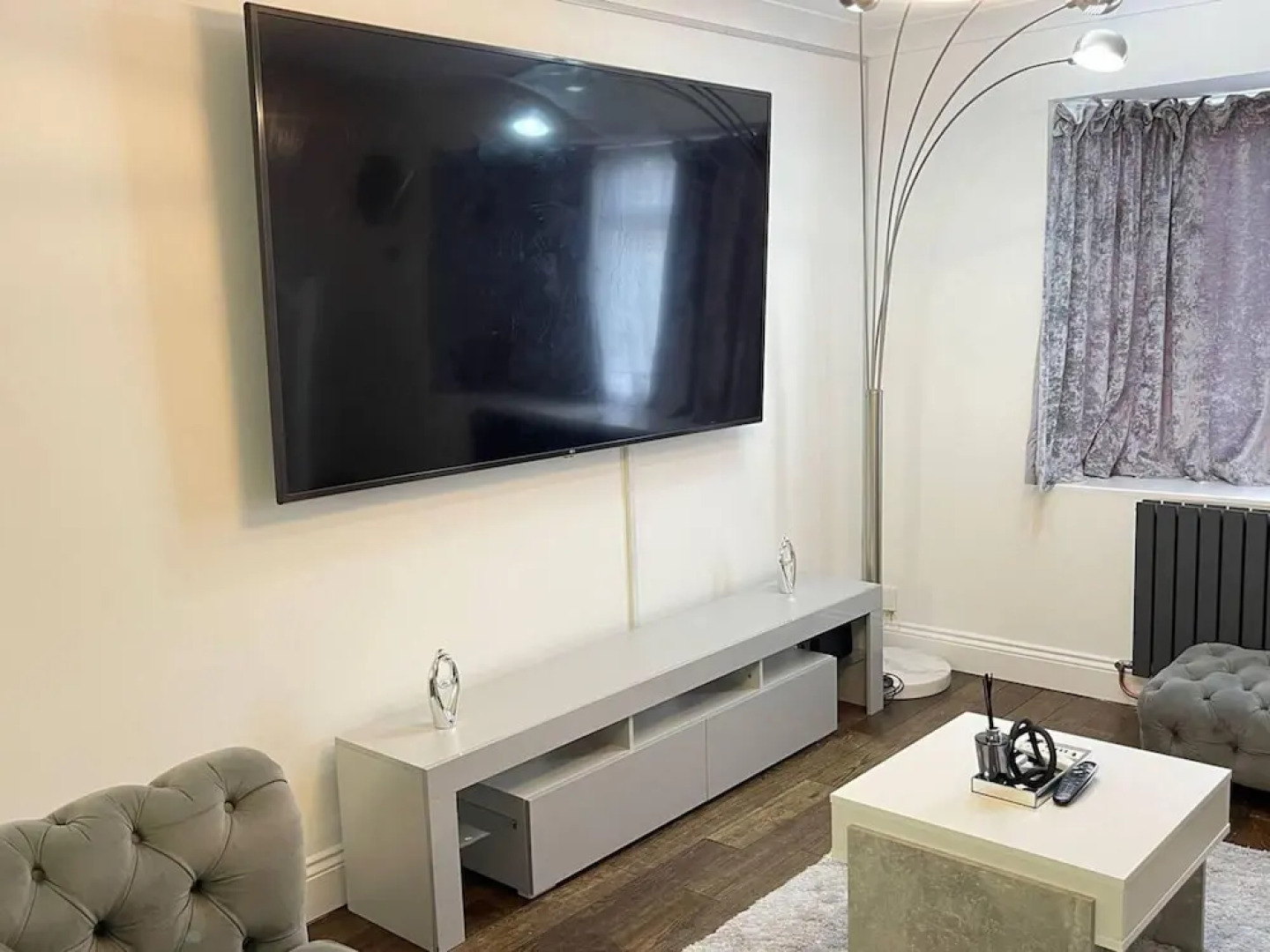 Beautiful 4-bed House in Billericay