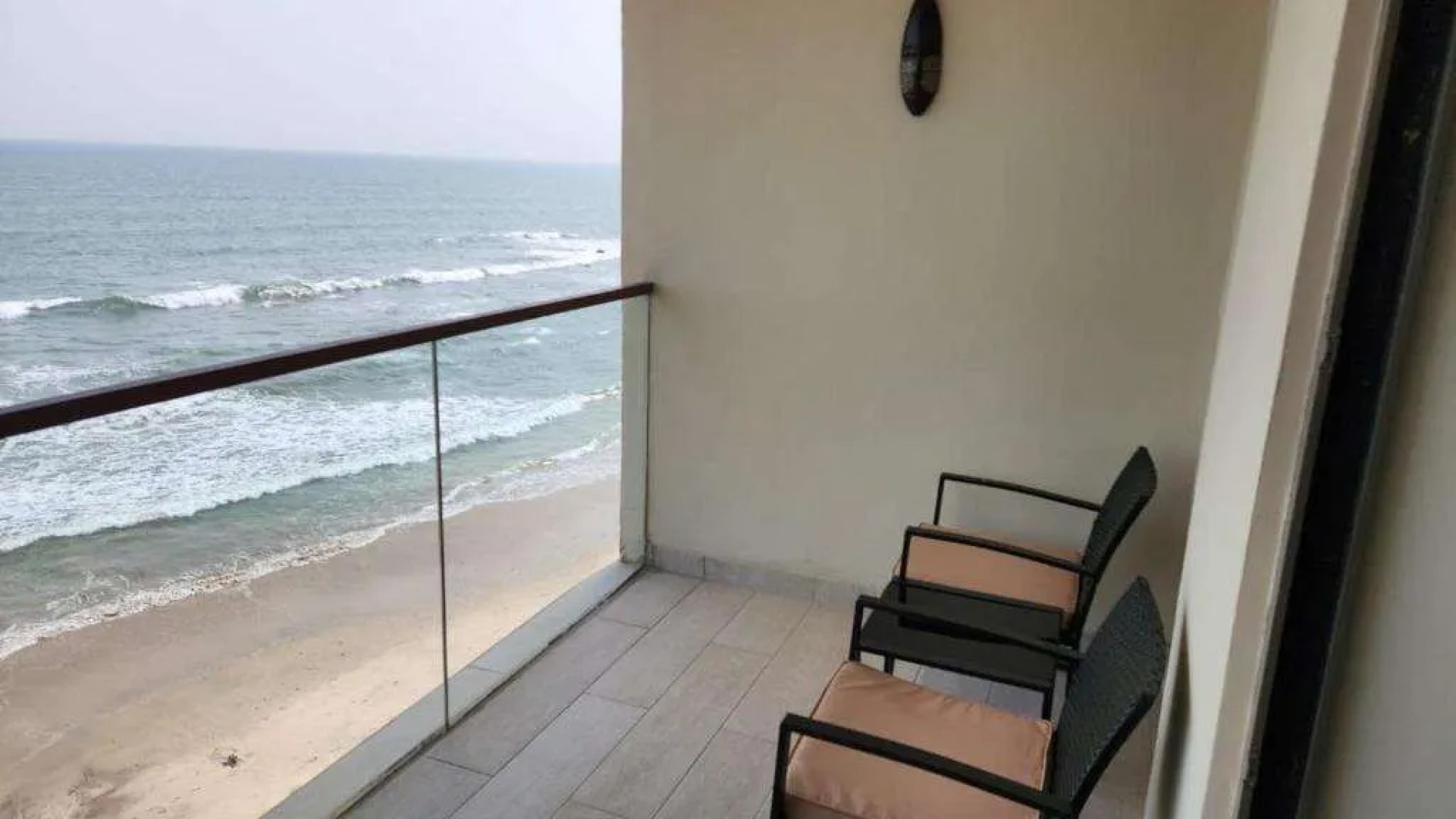 Serenity Terraces Beach Hotel-Kokrobite