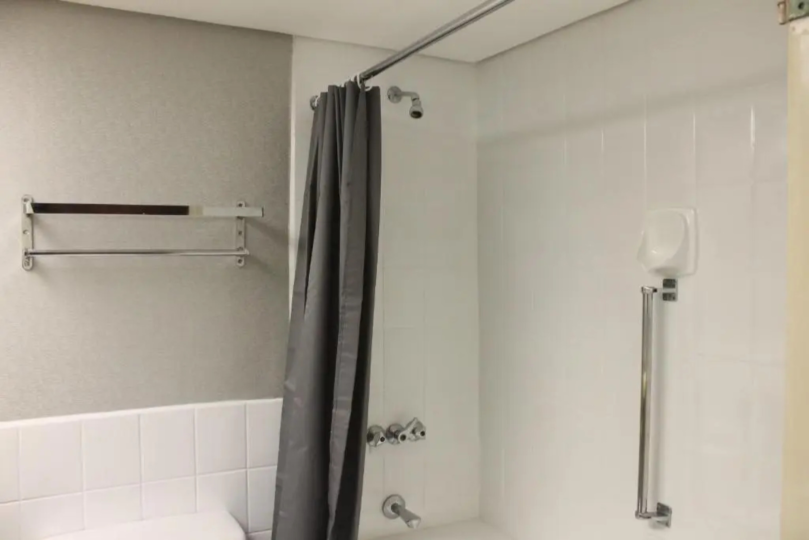 Wilderness Beach Hotel