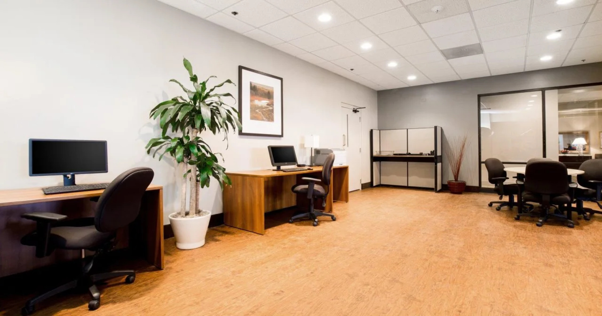 Holiday Inn Chicago Nw Crystal Lk Conv Ctr by IHG