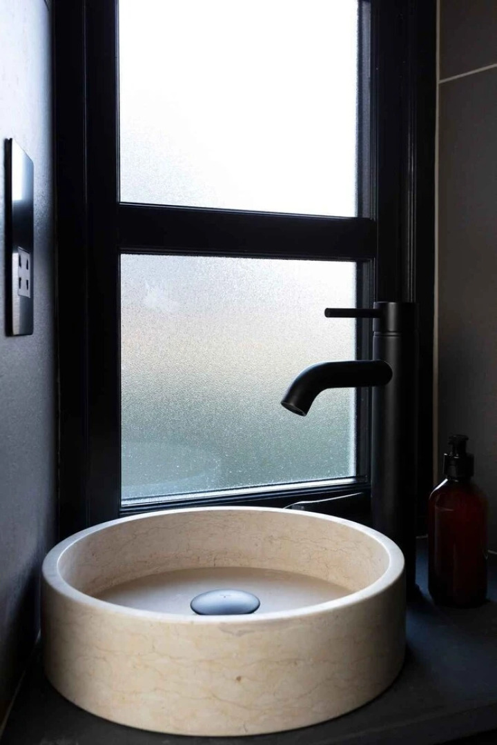 6 Star Unique & Gorgeous Cottage - Bridge Cottage