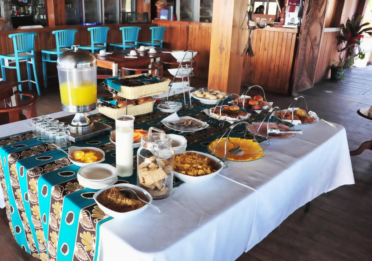Catembe Gallery Hotel