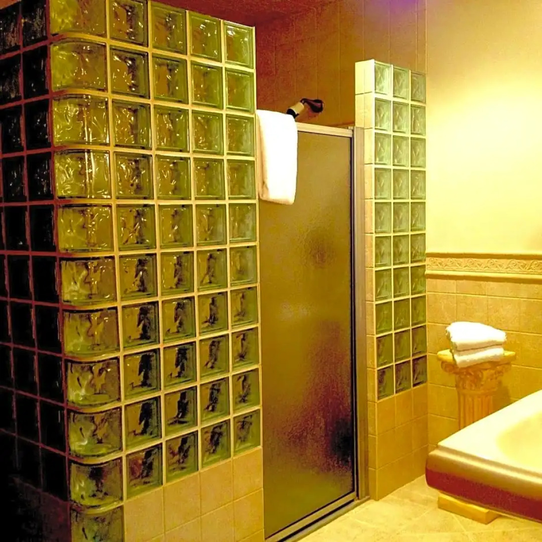 A Cayuga LakeFront Inn - Hotel Alt, Ithaca New York