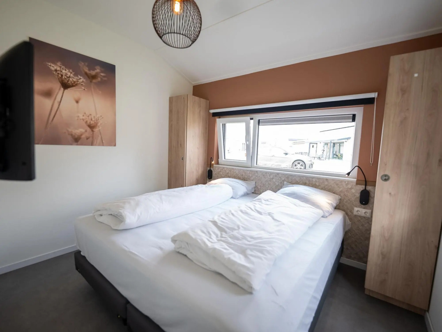 Luxurious villa with sauna, in a holiday park, 900 m. from the beach